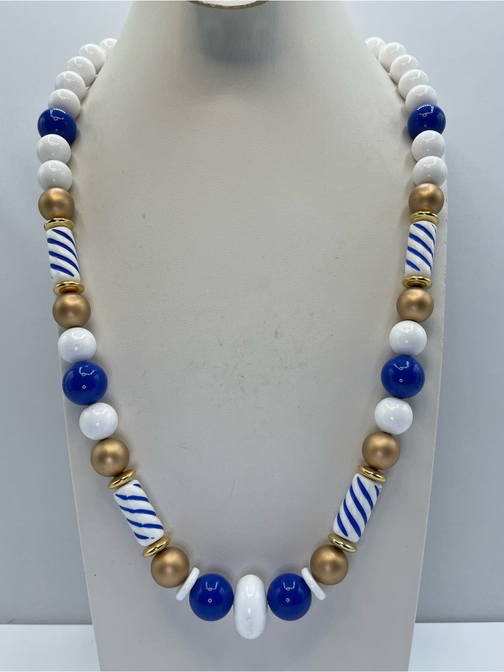 Vintage Blue White Gold Acrylic Beaded Statement Necklace Retro Chunky